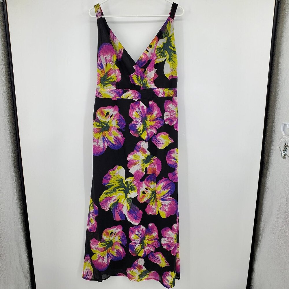 Ashley Stewart Black and Floral Print Surplice Neck Long Midi Smocked‎ Dress 14